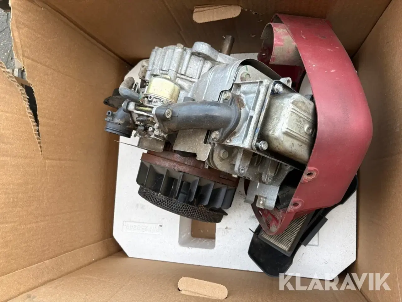 Billede 11 - Motorer Briggs Stratton Husqvarna defekte til reservedele 6 styk