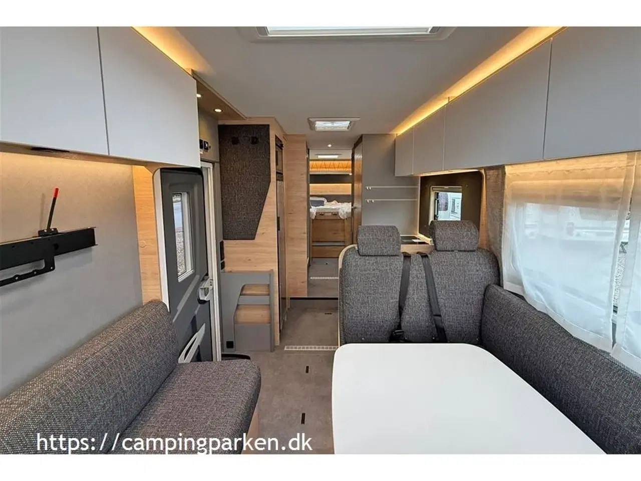 Billede 6 - 2026 - Dethleffs XL Family   En luksus vinteroptimeret feriebolig til 5 personer, 180 hk