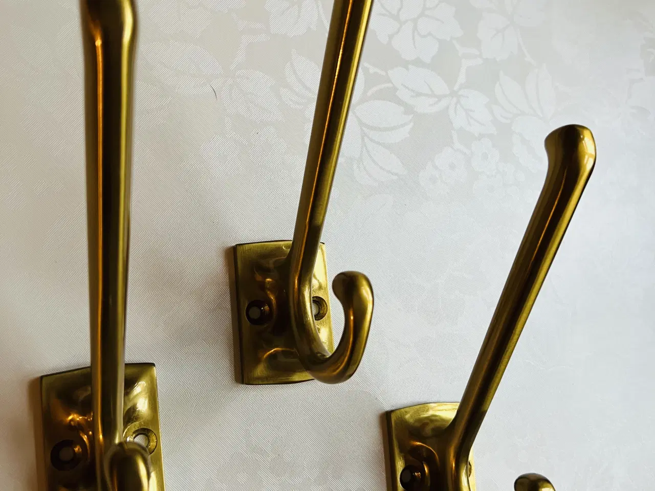 Billede 3 - Flotte messing knager 