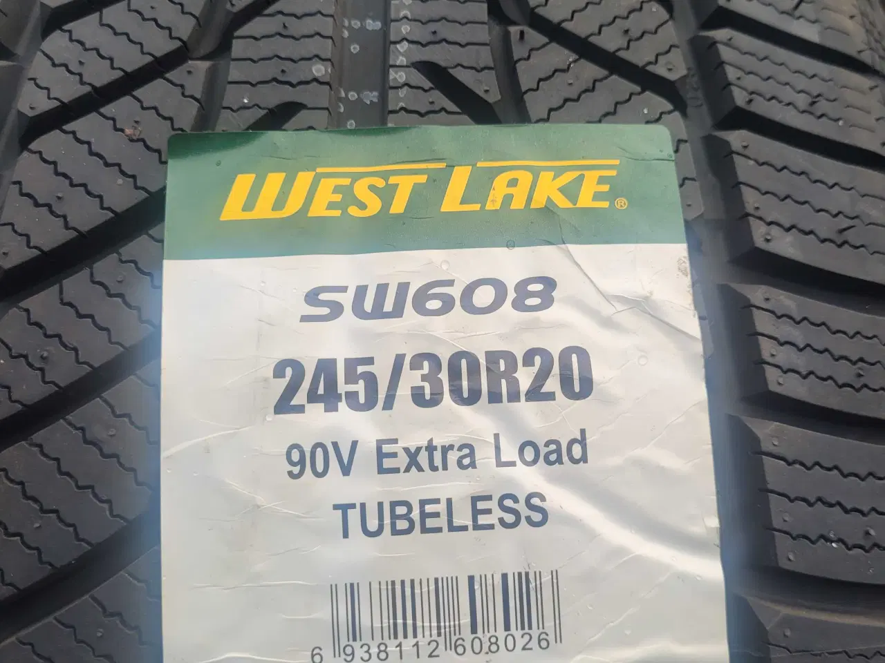 Billede 3 - 245 / 30 R 20