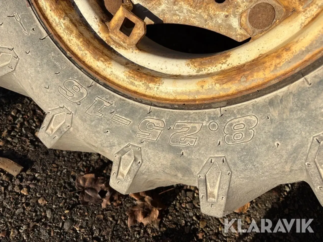 Billede 7 - Traktor dæk 230/95 R32  4 styk