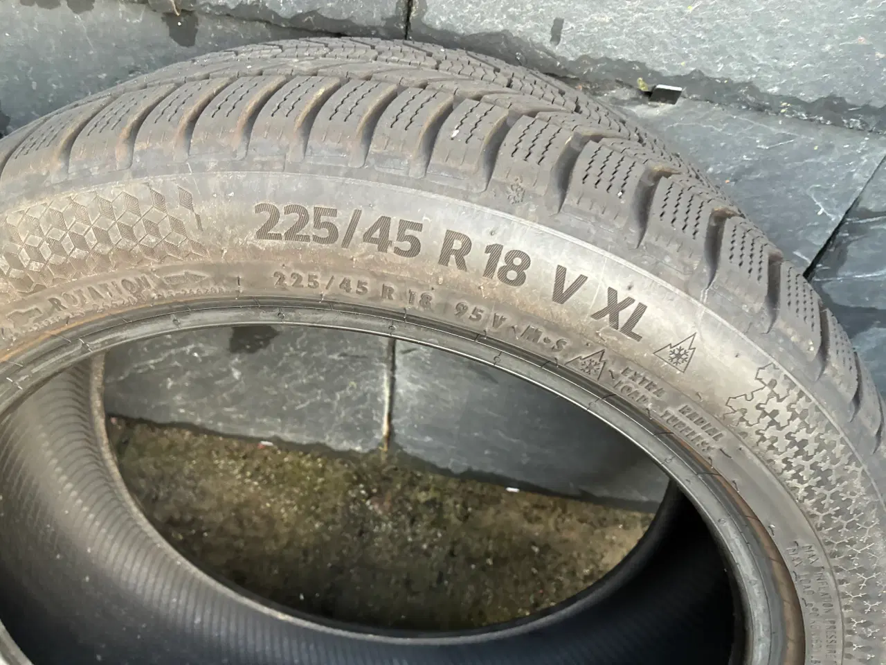 Billede 2 - 225/45-18 v ts 780 