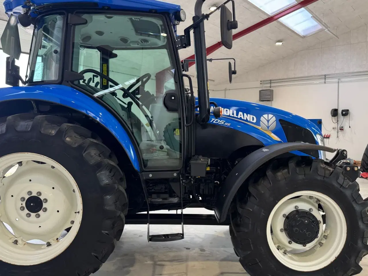 Billede 10 - New Holland TD5.85 KUN 150 TIMER OG AIRCON!