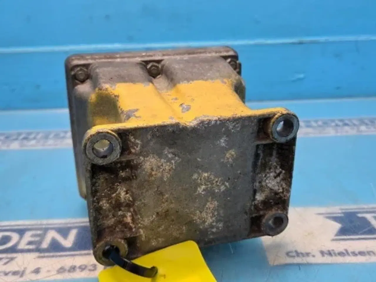 Billede 6 - New Holland TX68 Relæ 389120