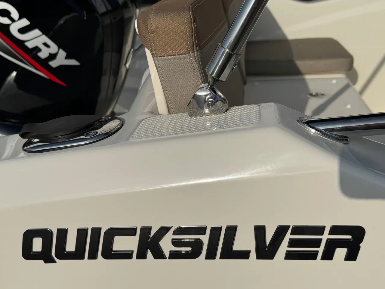 Billede 14 - Quicksilver Activ 505 Open med F80 Mercury-EFI 4 takt 2,1L - INKL. udstyr