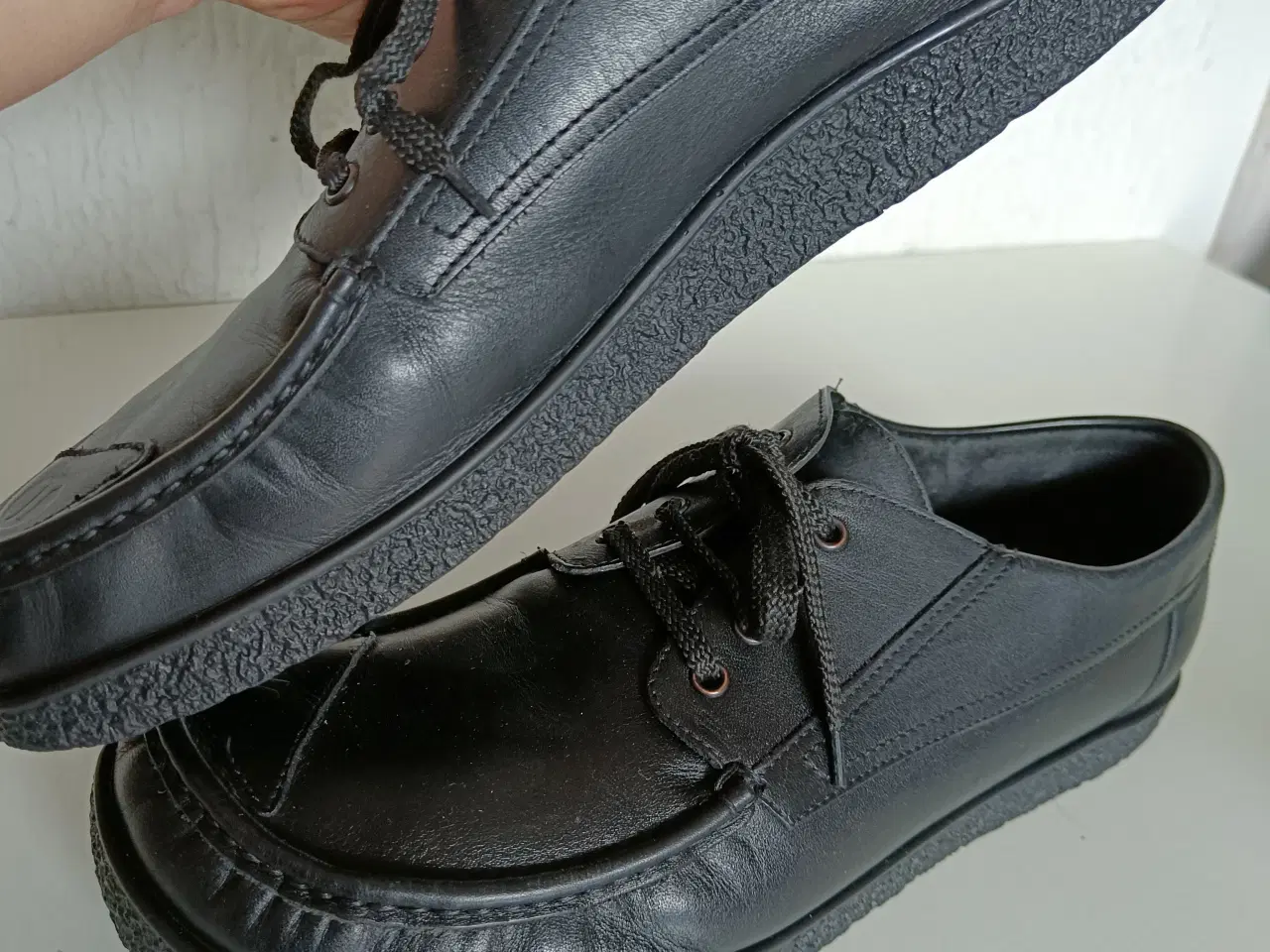 Billede 5 - Jaco sort læder sko 46str 