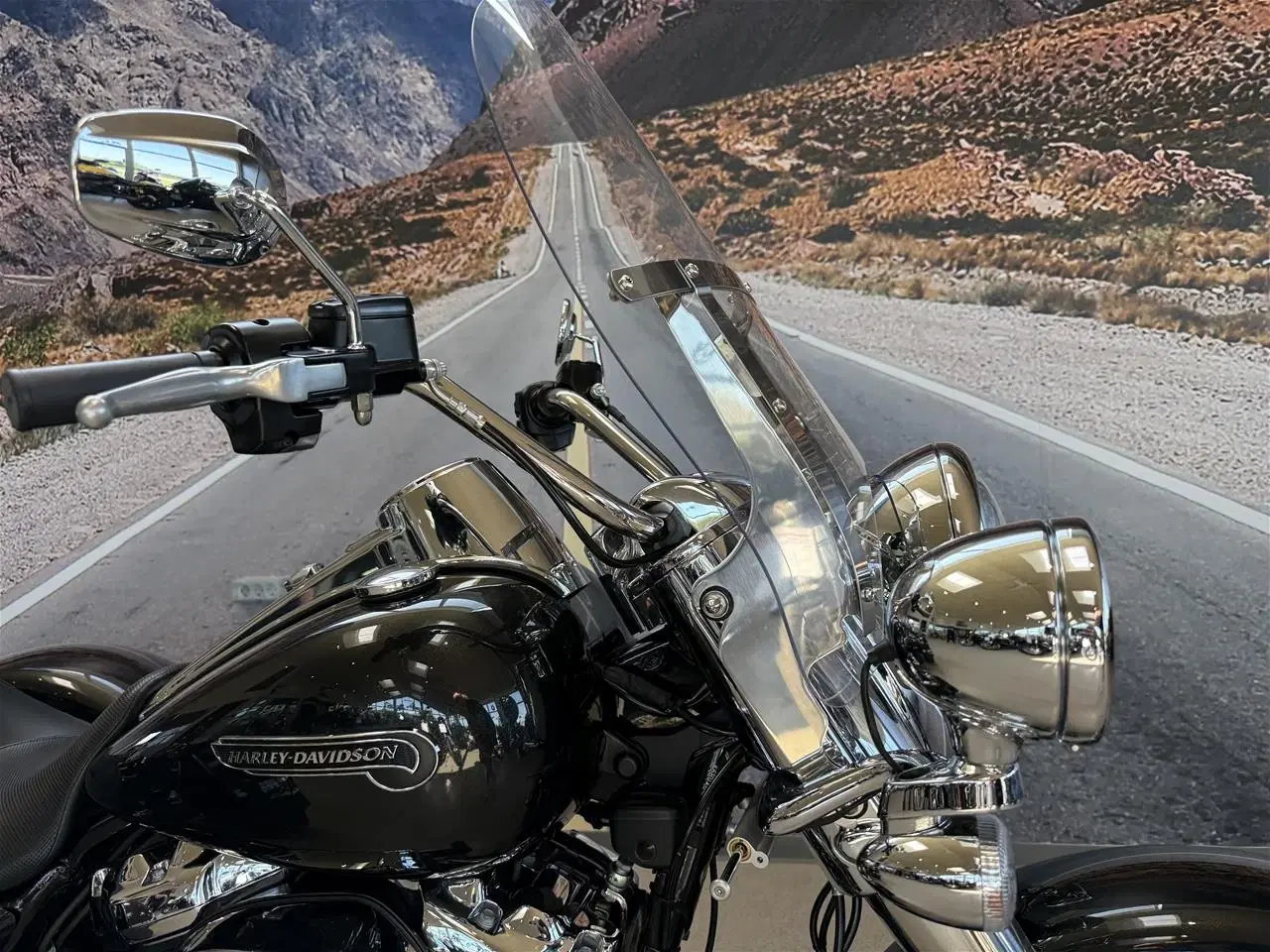 Billede 4 - Harley-Davidson FLRT Freewheeler Trike 107"