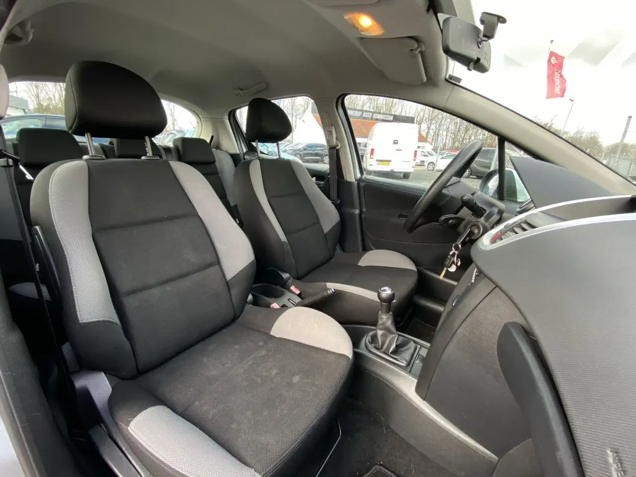 Billede 8 - Peugeot 207 1,6 HDI XR Plus 90HK 5d