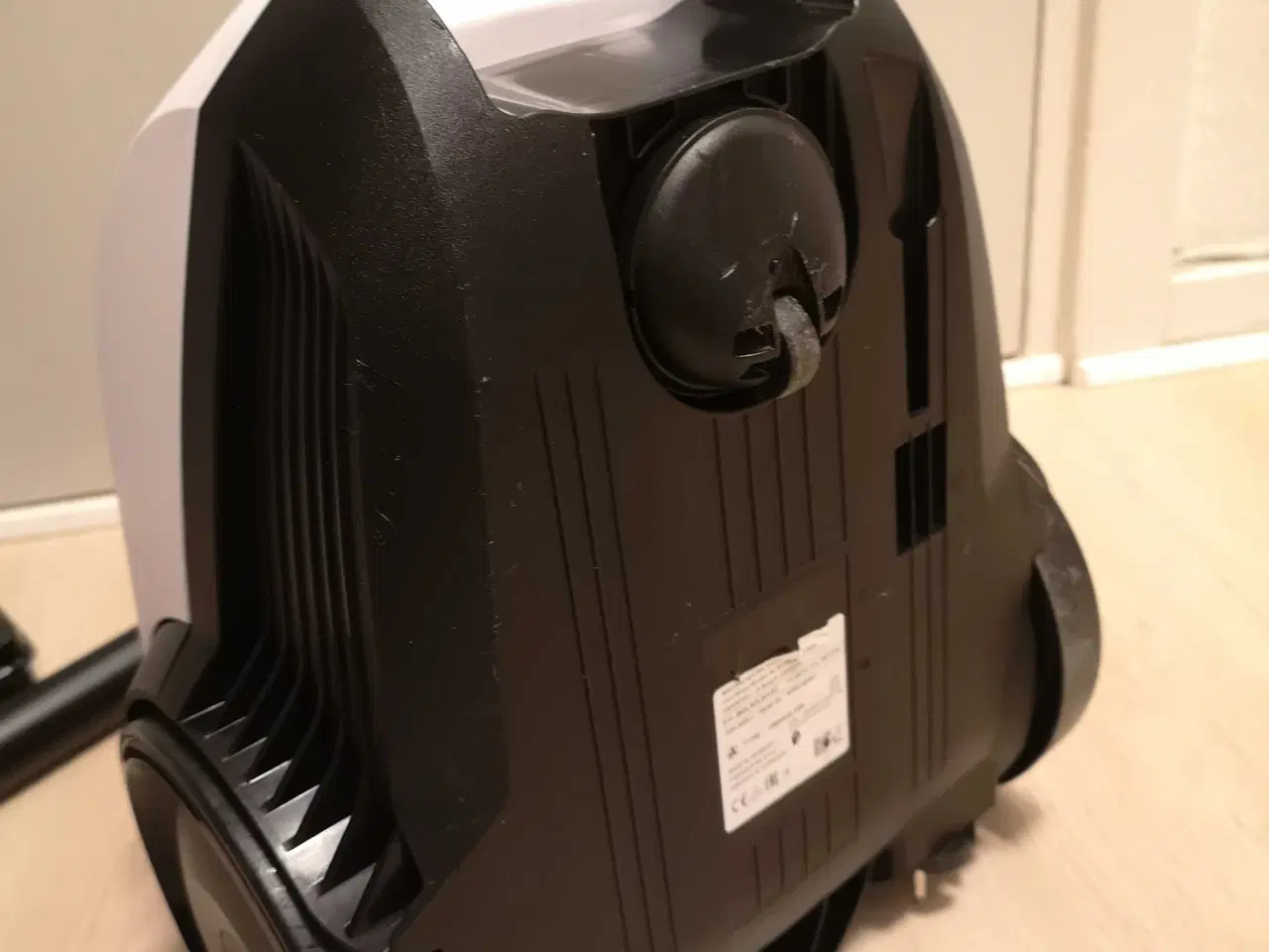 Billede 4 - Bosch Serie 2 støvsuger med👌 Brugt kun 1 Måned i 