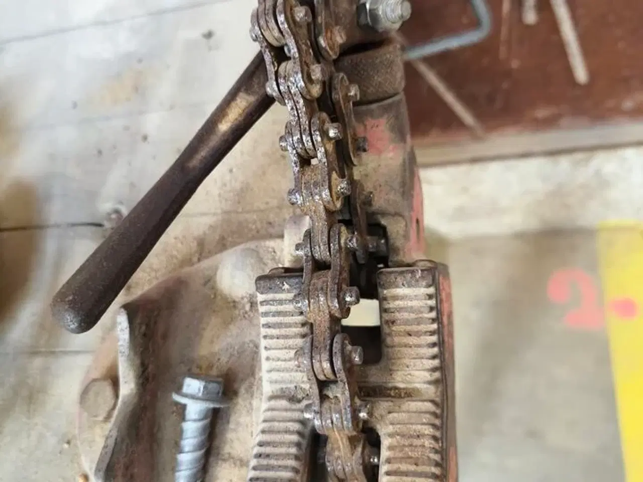 Billede 1 - Filebænk inkl. indhold