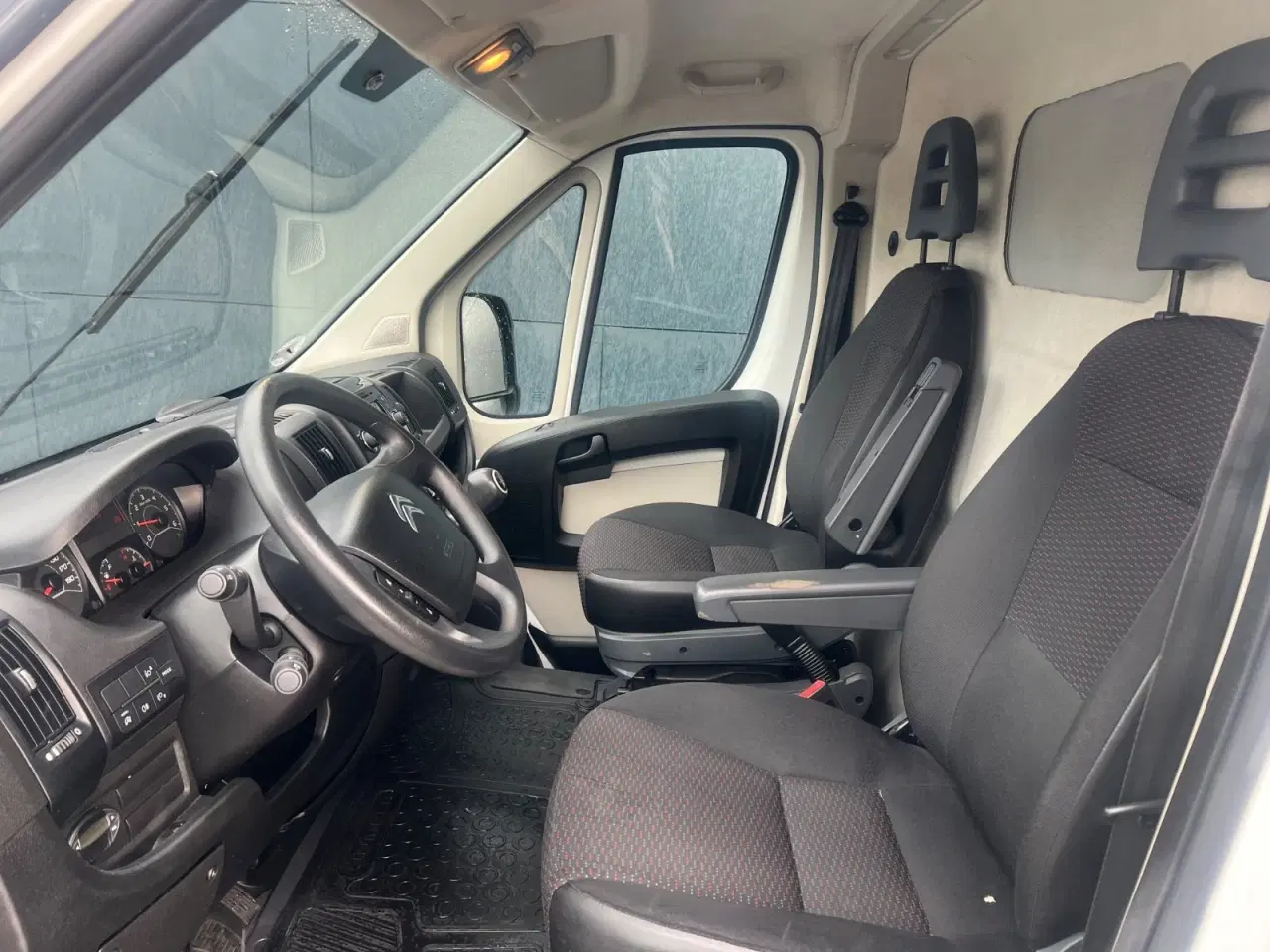 Billede 9 - Citroën Jumper 35 2,0 BlueHDi 160 Kassevogn L3H2