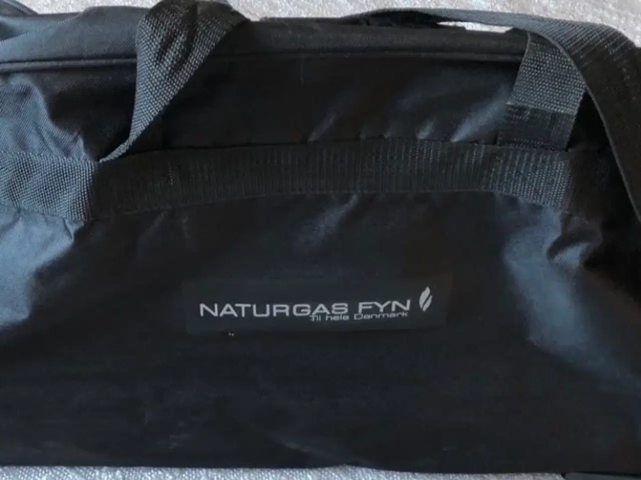 Billede 1 - Rejsetaske- Naturgas Fyn