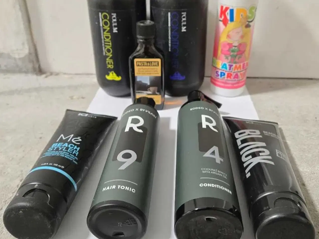 Billede 3 - Forskellige produkter til håret. Alt er nyt