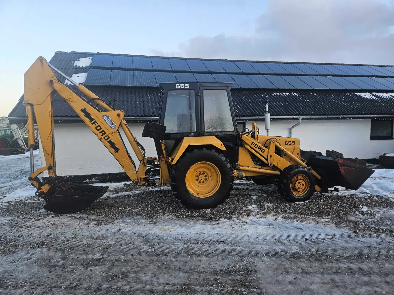 Billede 1 - Ford 655 rendegraver