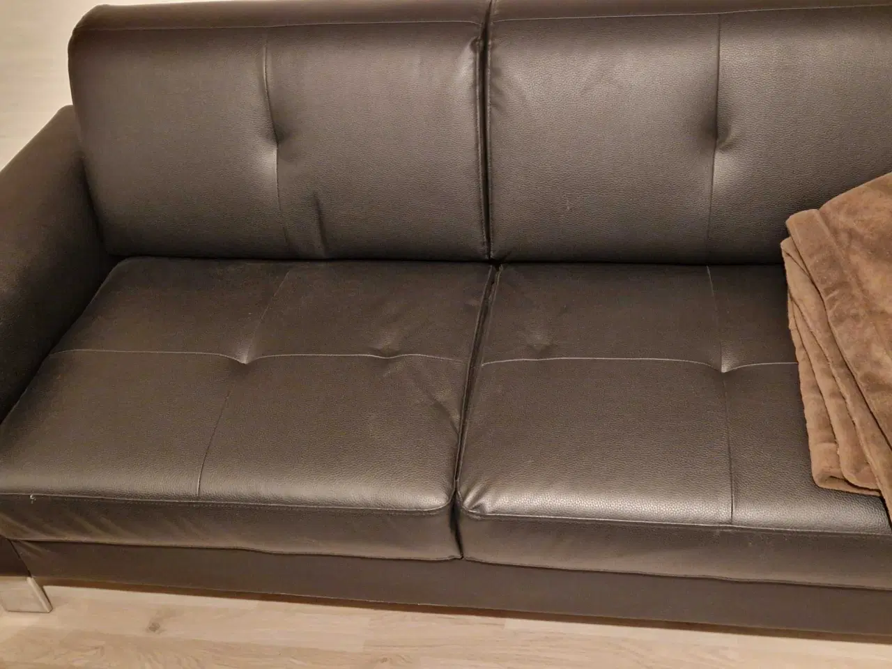 Billede 3 - 2 prs "Damhale" sofa, Ny.