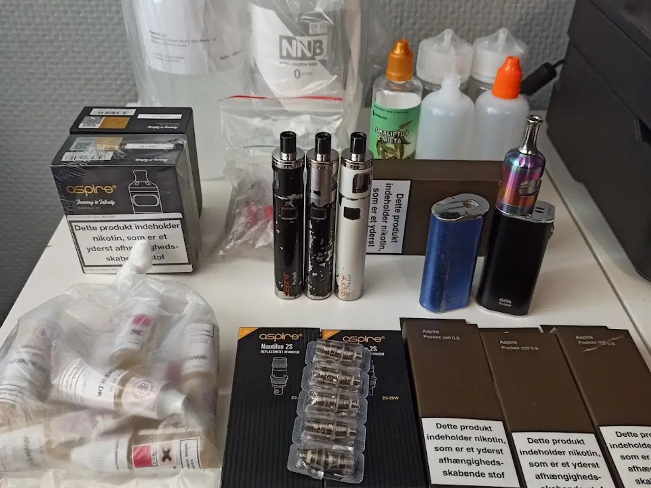 Billede 1 - Samlet pakke af udstyr E-Cigaret og væske