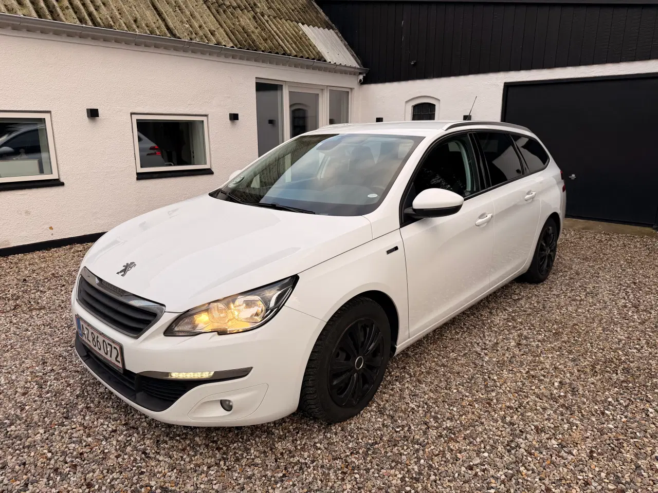 Billede 2 - Peugeot 308 1,6 BlueHDi 120 Style SW, Nysynet