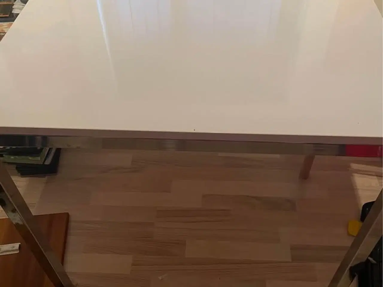 Billede 2 - Flot Sofabord sælges