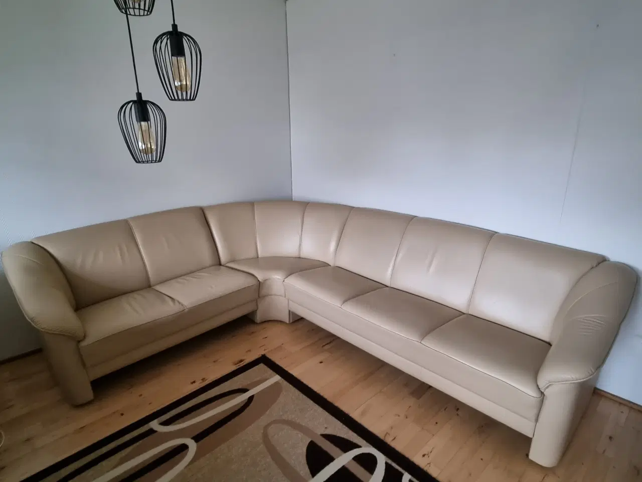 Billede 3 - Elegant Hudfarvet Læder Hjørnesofa 