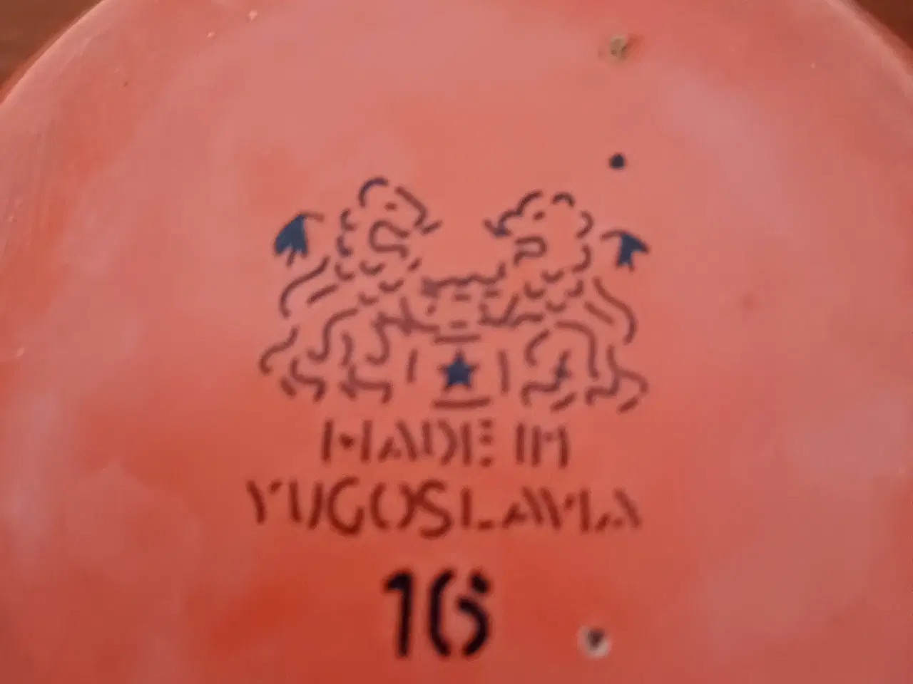 Billede 4 - Vintage emalje skål fra Jugoslavien.