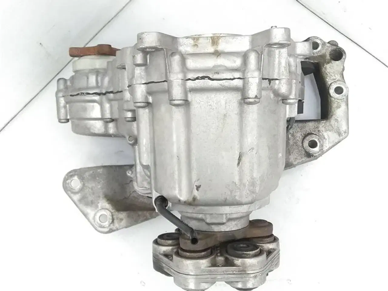 Billede 3 - Fordeler-gearkasse til 4x4 ATC35L Km 78.000 (Depositum på delen den gamle del skal retur) E13392