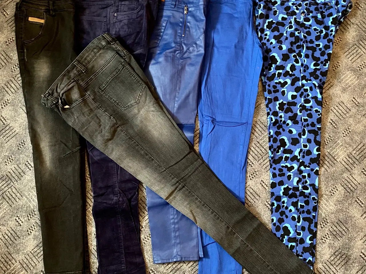 Billede 9 - Diverse bukser i mange farver 
