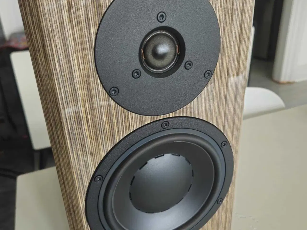 Billede 3 - 2 Dynaudio Special Forty højttalere / 40-års jubil