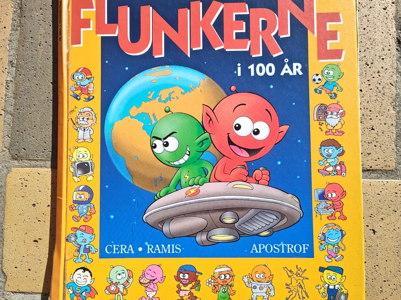 Billede 1 - Flunkerne i 100 år Bog