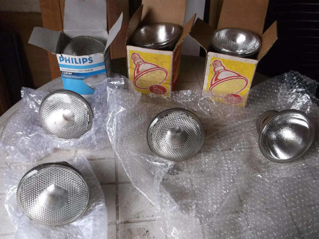 Billede 1 - Pære 7 stk. 1 stk. 120 watt - 6 stk. 150 watt 230 