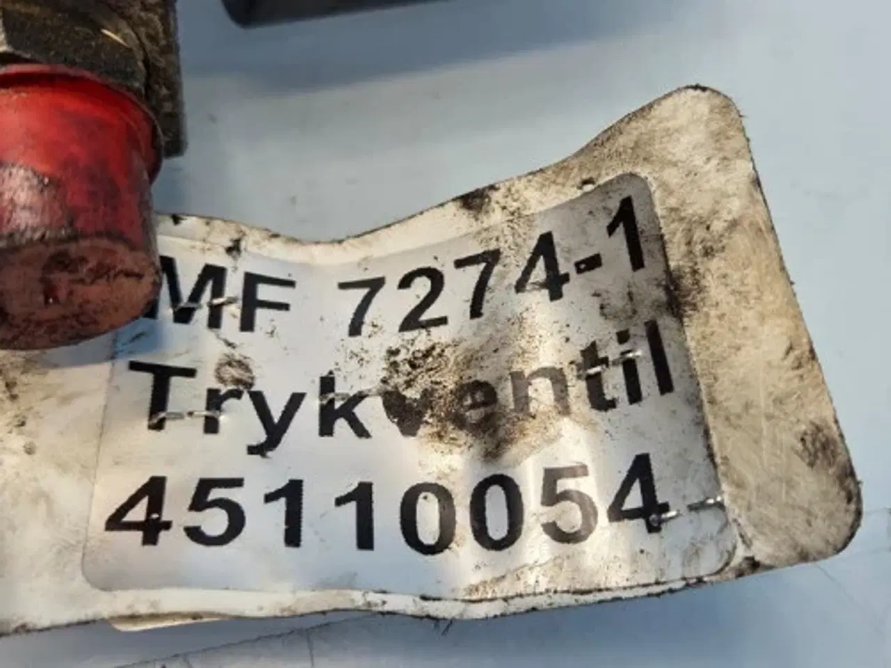 Billede 4 - Massey Ferguson 7274 Trykventil 45110054
