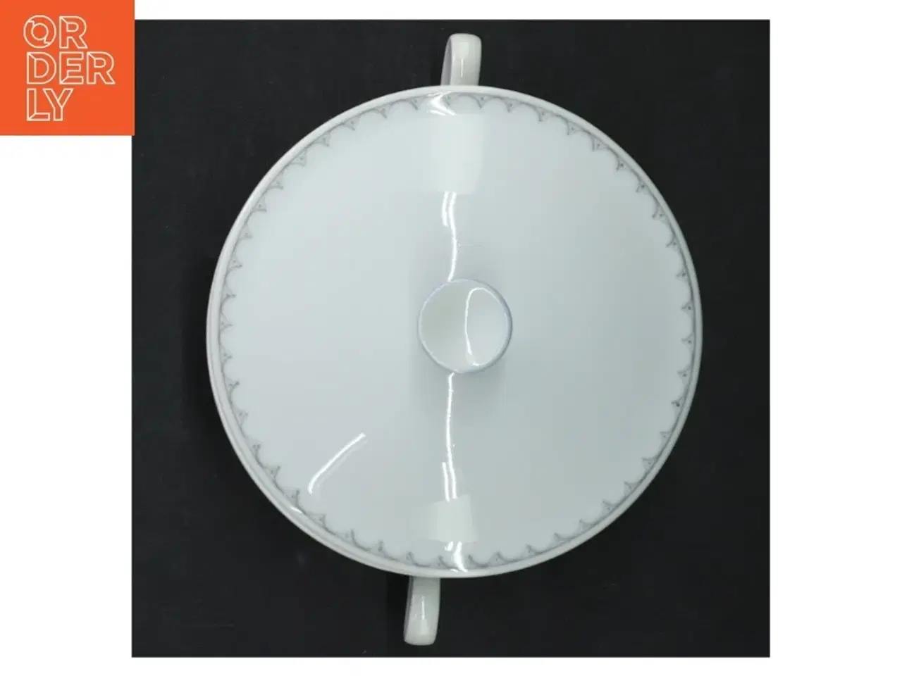 Billede 3 - B&G Porcelæns suppeterrin med låg (str. Ø. 12,5 cm)