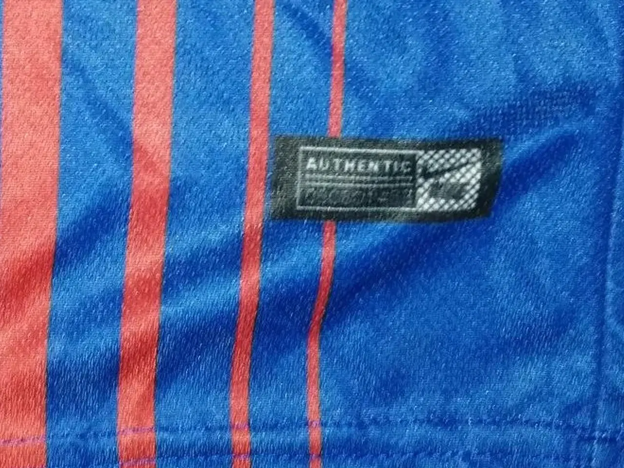 Billede 5 - FC BARCELONA MESSI 2017-18, STR. 140 OG MADKASSE