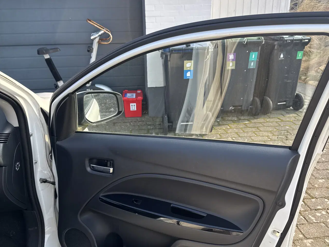 Billede 10 - Mitsubishi Space star 1.2 inlead 2016– sælges