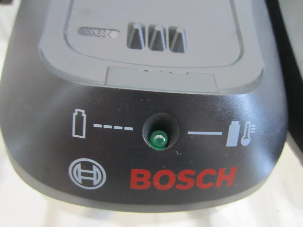 Billede 2 - BOSCH AL 2215 CV Li-Ion Smart batteri oplader