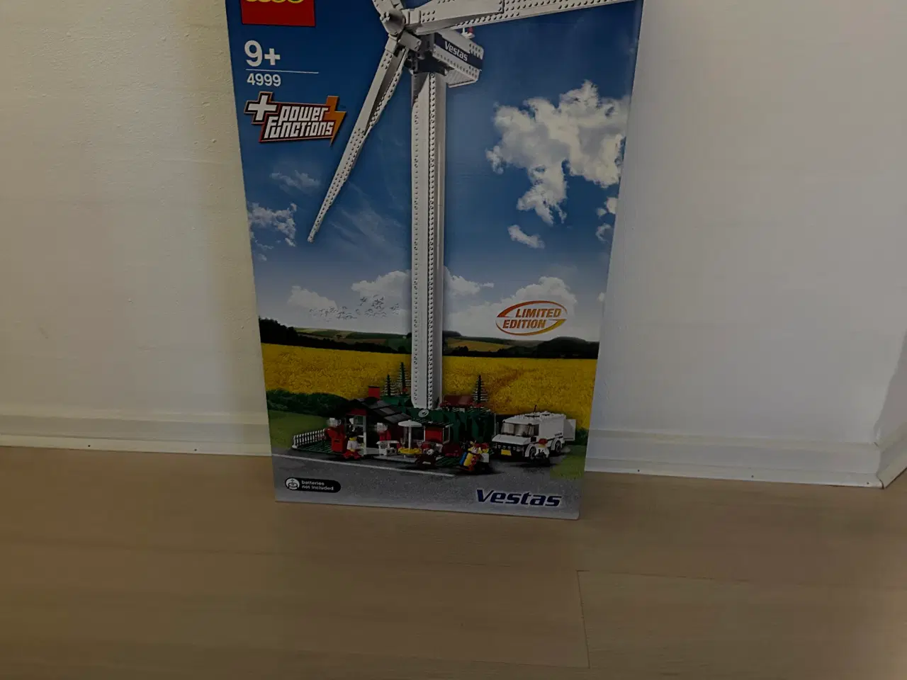 Billede 2 - Vestas LEGO vindmølle