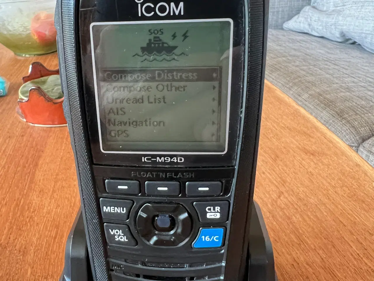 Billede 2 - Bærbar VHF radio