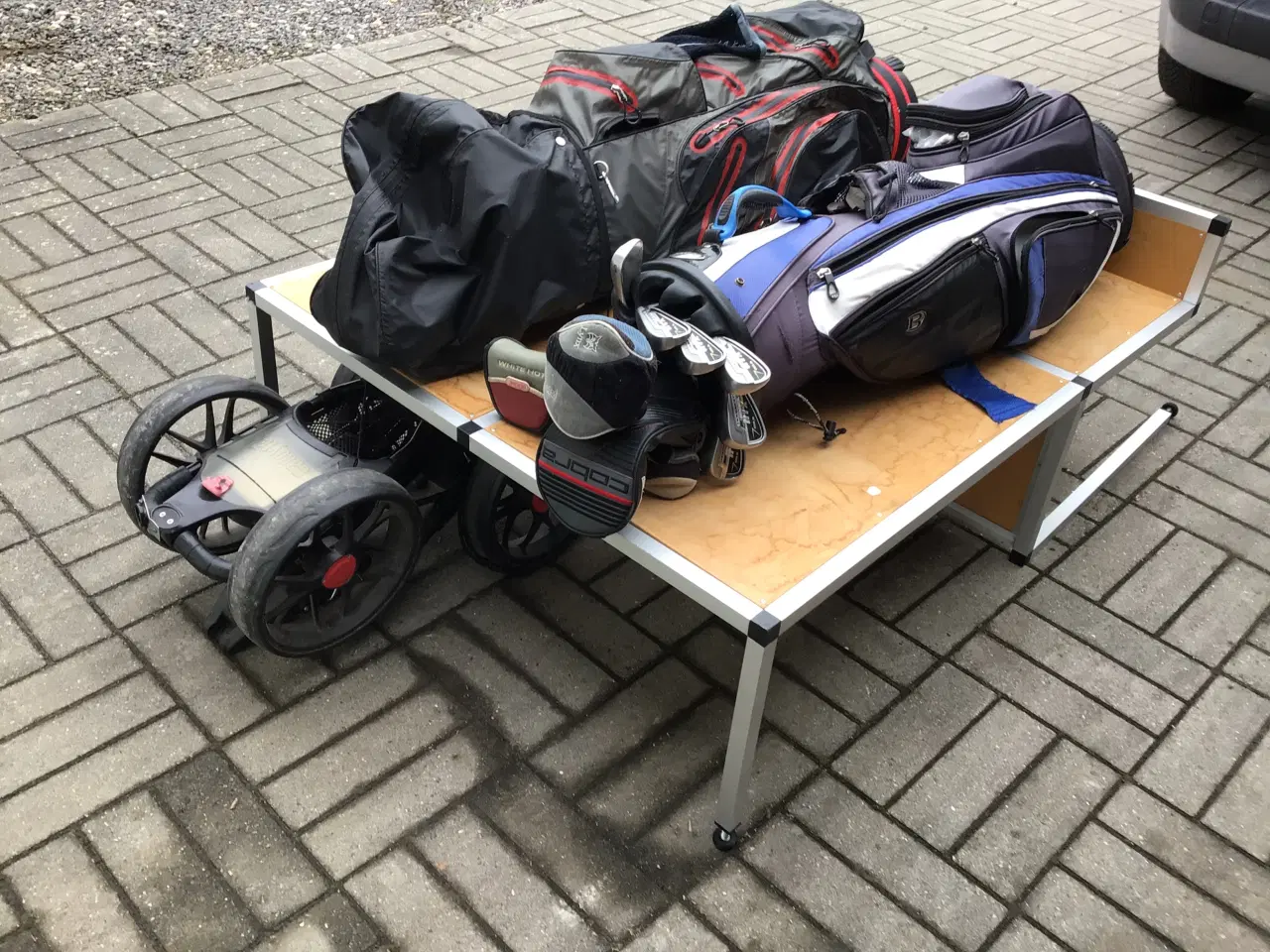 Billede 1 - Indsats til van