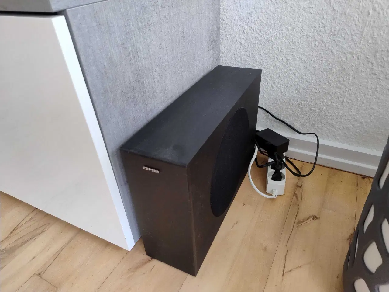 Billede 4 - Samsung series 6, 65" smart tv med soundbar.