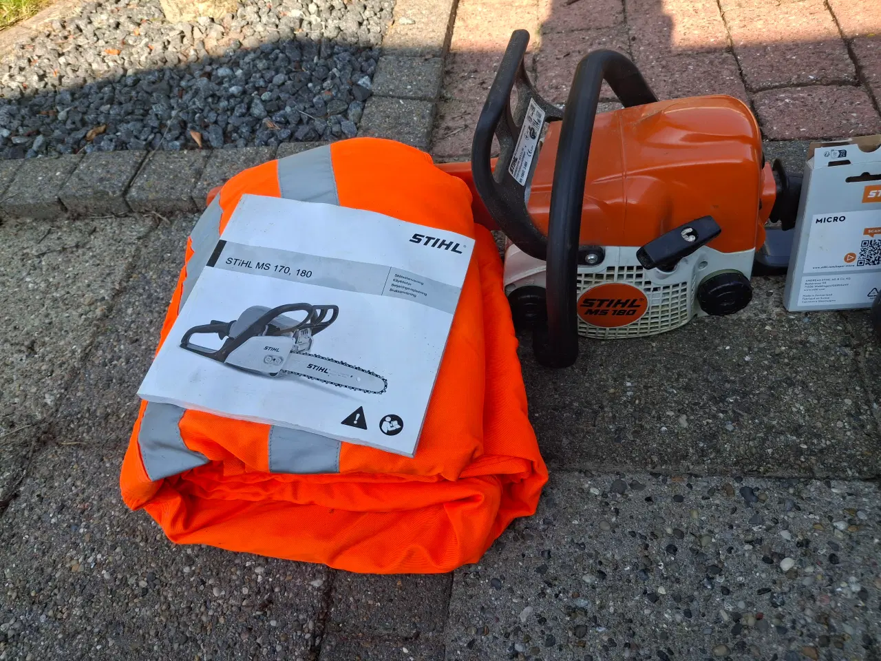 Billede 2 - Stihl Motorsav har kørt meget lidt