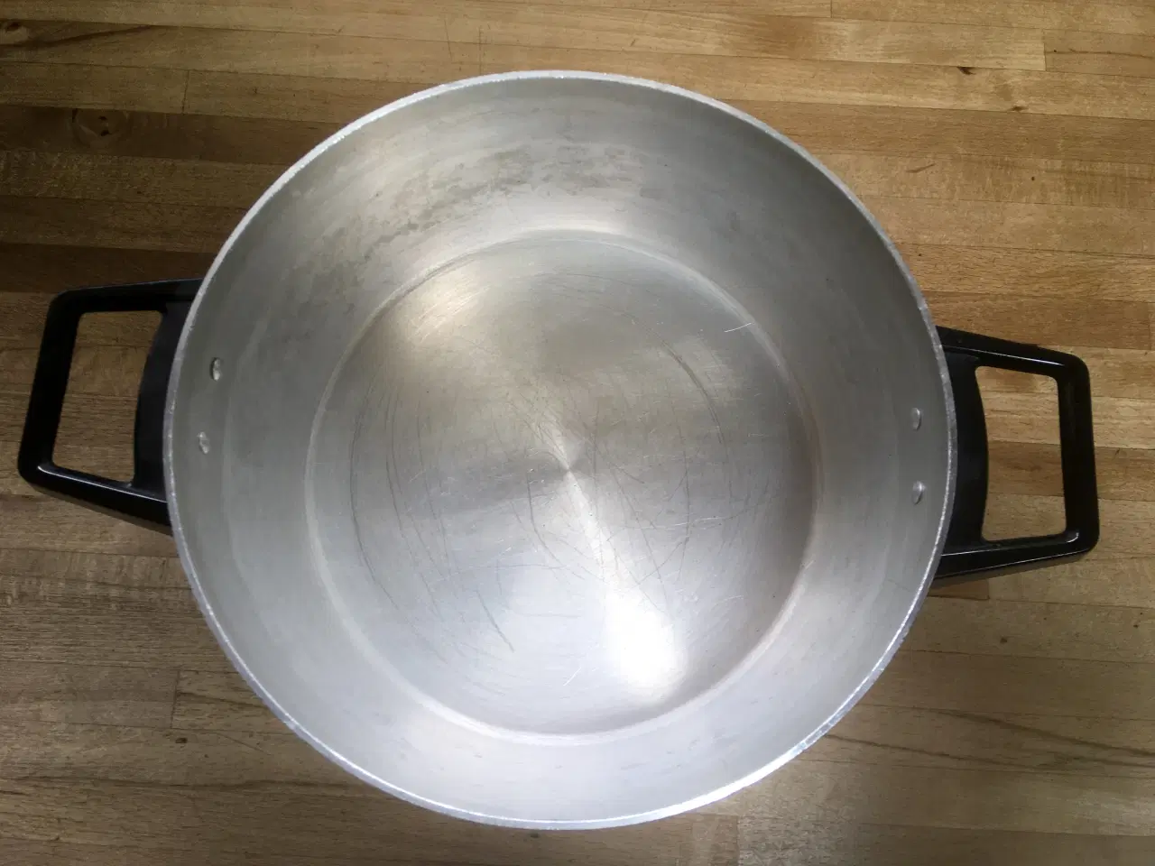 Billede 2 - Gryde med låg, gammel