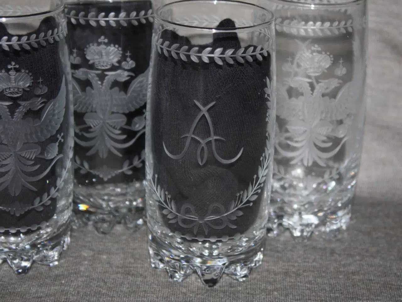 Billede 4 - Unikke russiske hånddekorerede glas sælges