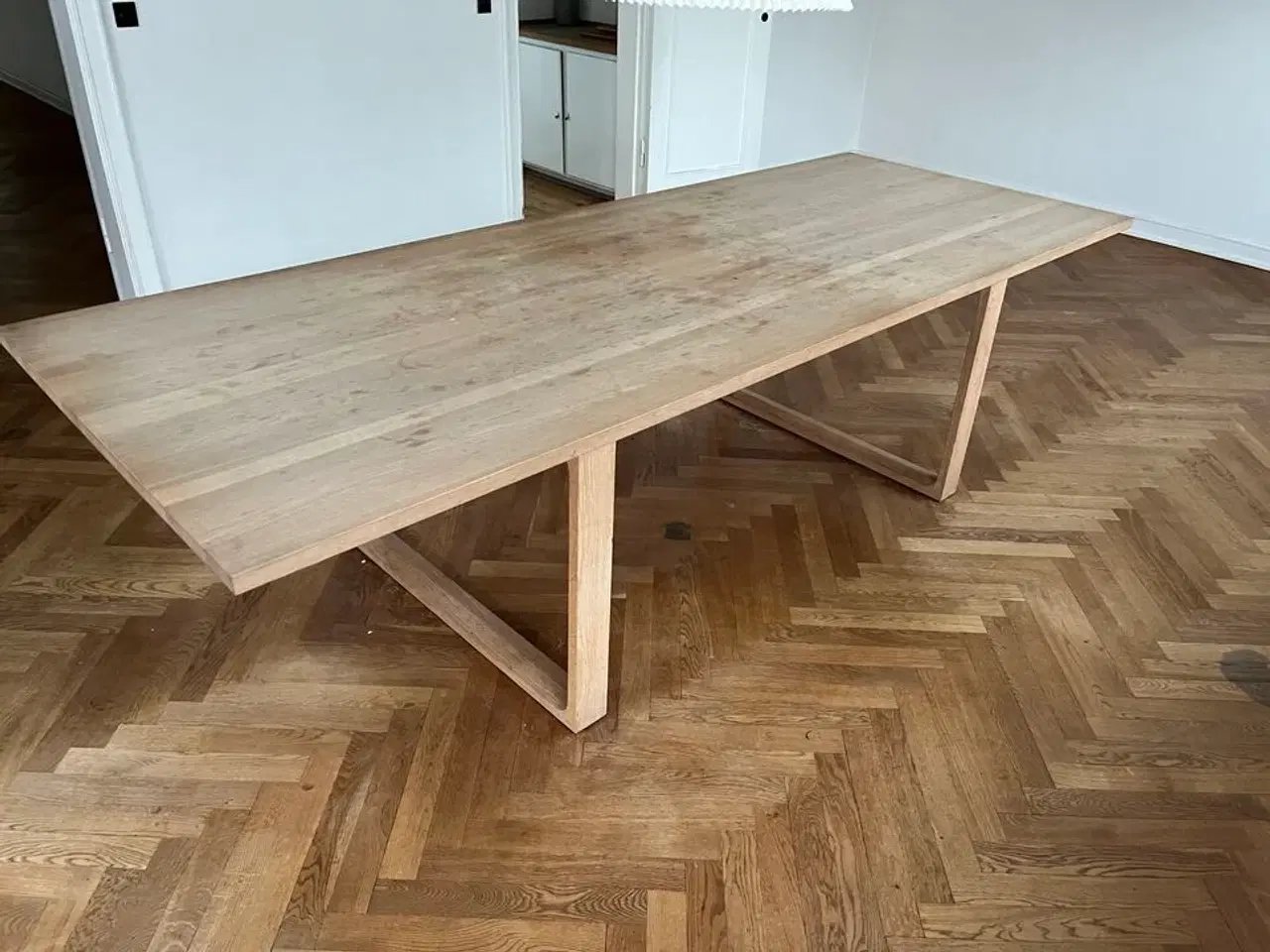 Billede 1 - Spisebord  FRITZ HANSEN