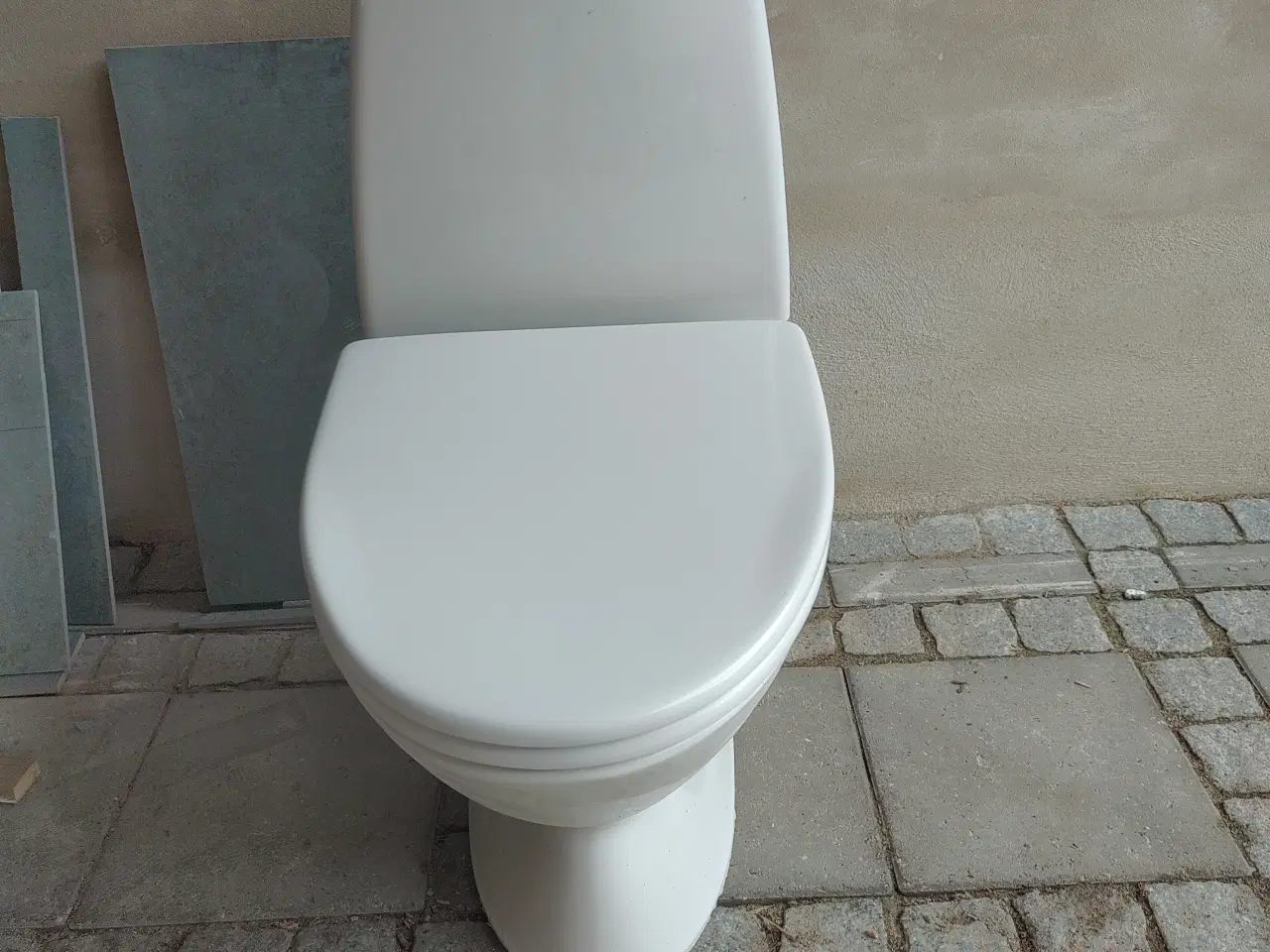 Billede 2 - Ifø lavtskyl toilet