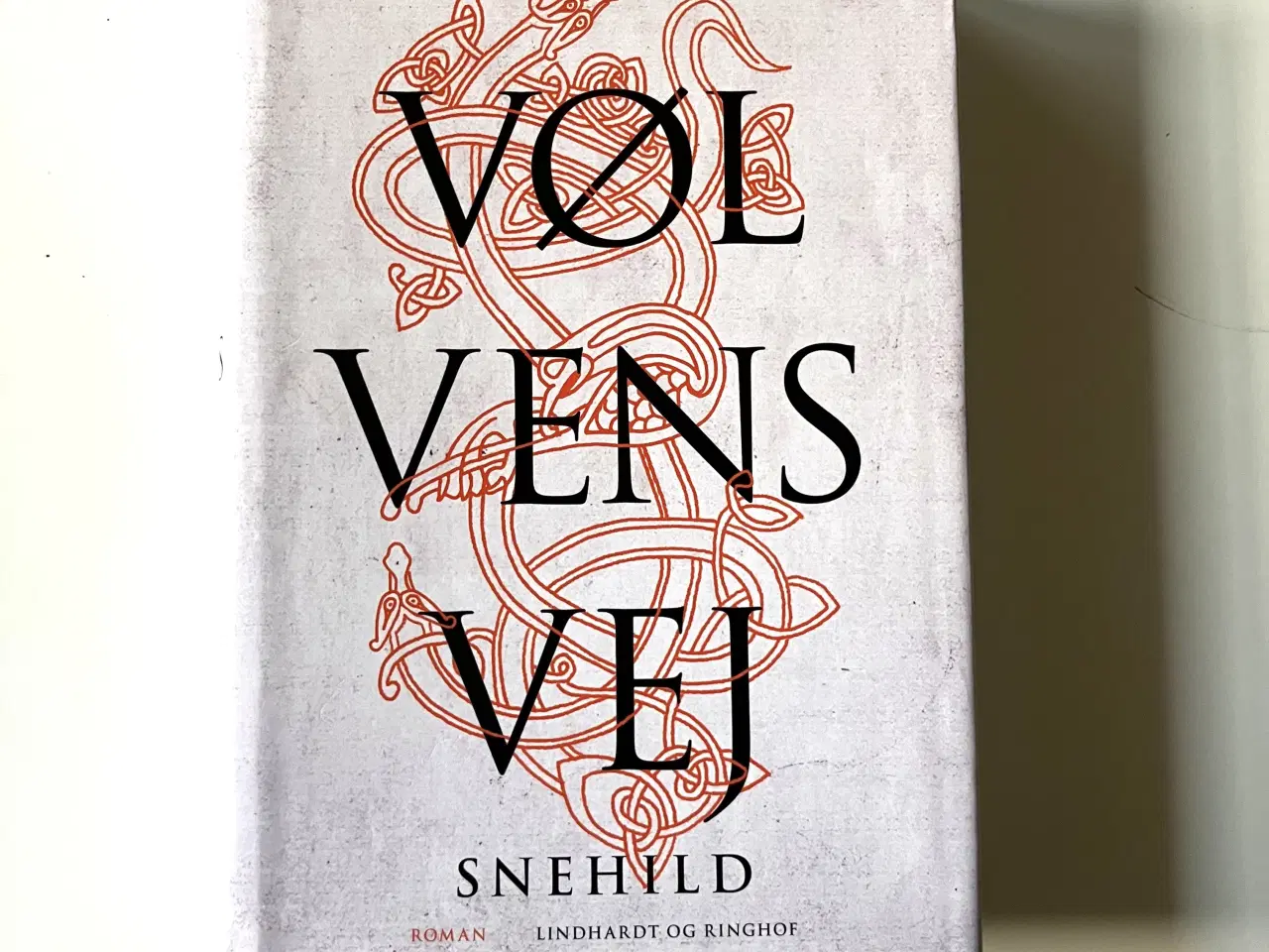 Billede 1 - Vølvens vej - Snehild. Af Anne-Marie Vedsø Olesen
