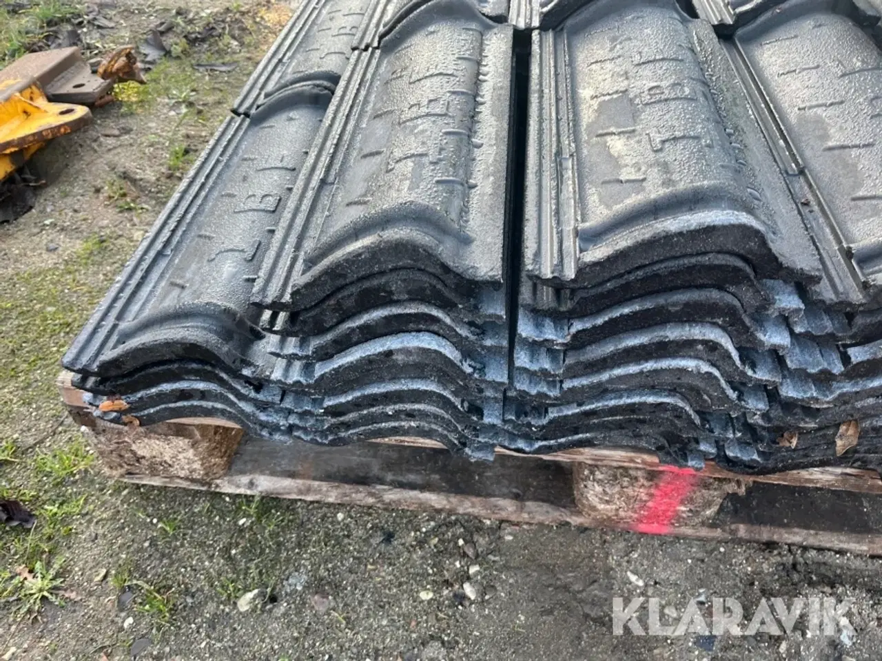 Billede 5 - Tagsten IBF Dobbelt S Plus halve sten. 95styk