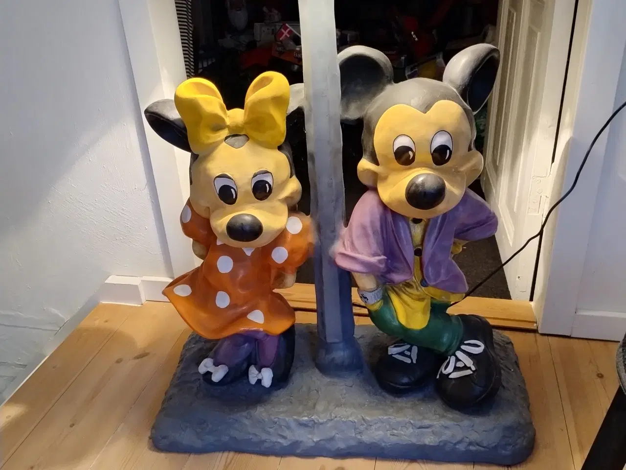 Billede 1 - Disney lampe.