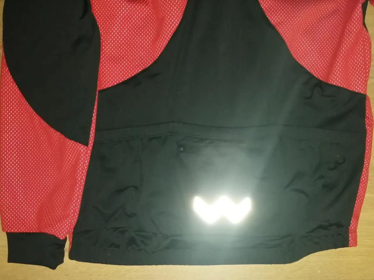 Billede 4 - NEOPREN VINTER CYKEL JAKKE, STR. L, FLOT STAND