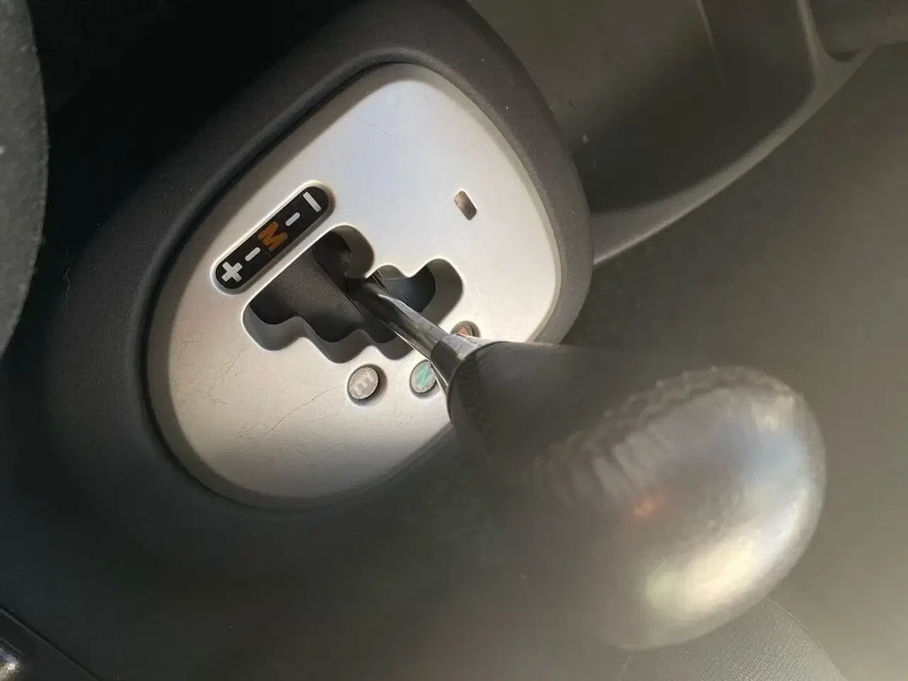 Billede 14 - Toyota Yaris - 87HK 5d