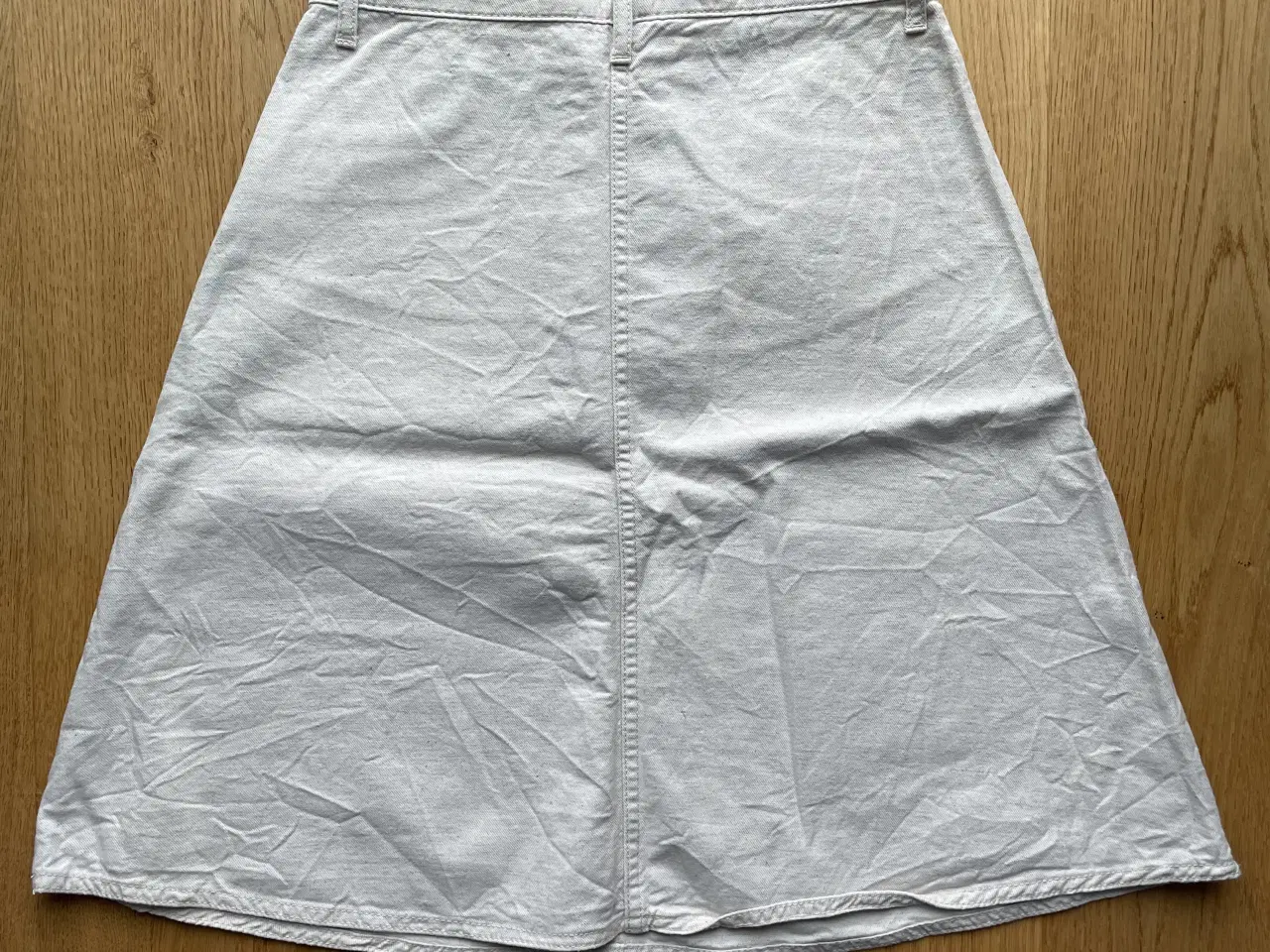 Billede 3 - Mads Nørgaard nederdel