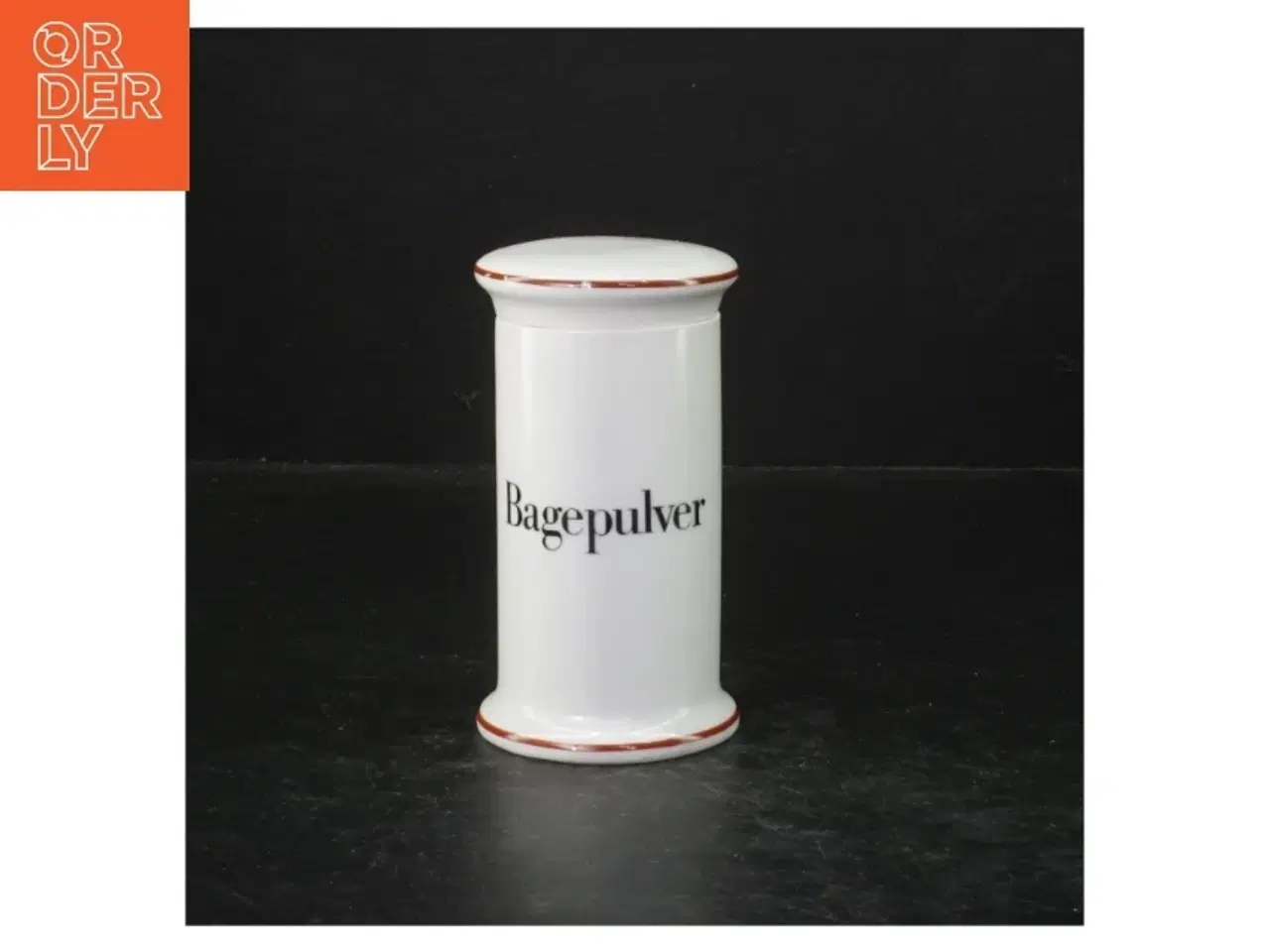 Billede 1 - Bing & Grøndahl porcelænsdåse med låg til bagepulver fra B&G (str. 11 cm)